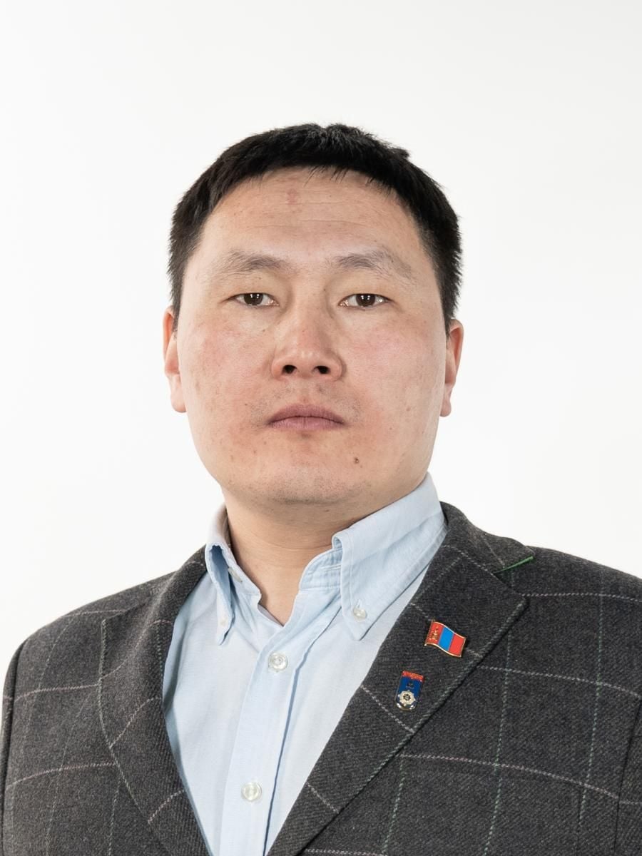 А.Түвшинбаяр — Senior Lecturer